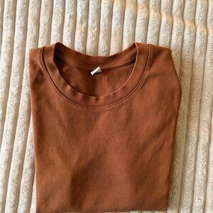 Crew Neck Cropped T shirt